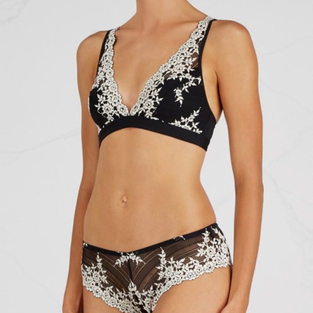 Wacoal Embrace Lace Wire Free Soft Cup Bra, New With Tags